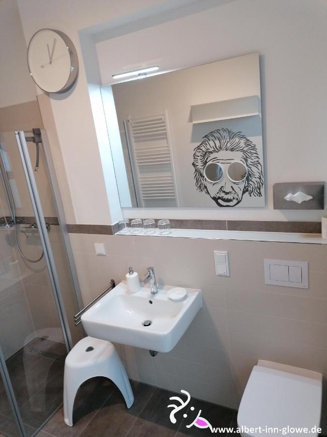Albert-Inn-Glowe - Barrierefrei & 3 Schlafzimmer & Coworking & Strandkorb-Saisonal & Sauna Im Haus & Fahrraeder エクステリア 写真