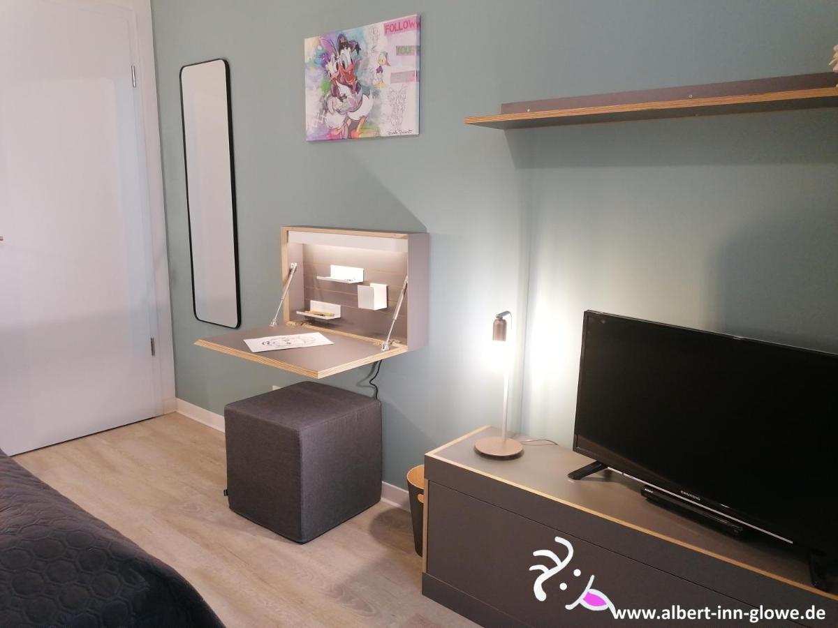 Albert-Inn-Glowe - Barrierefrei & 3 Schlafzimmer & Coworking & Strandkorb-Saisonal & Sauna Im Haus & Fahrraeder エクステリア 写真
