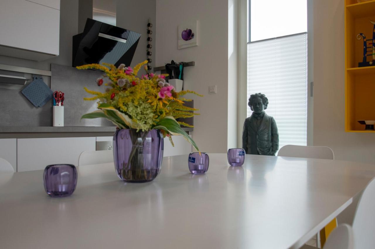 Albert-Inn-Glowe - Barrierefrei & 3 Schlafzimmer & Coworking & Strandkorb-Saisonal & Sauna Im Haus & Fahrraeder エクステリア 写真